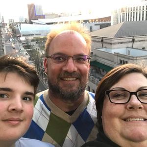 Meet your Posher, Leslie